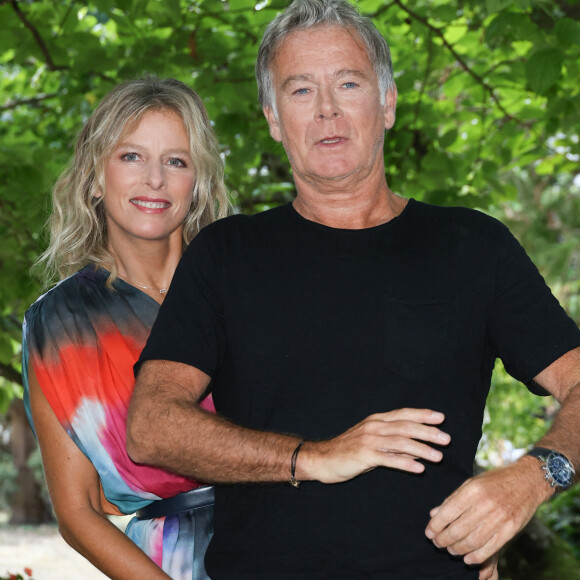 Dans "Télé 7 Jours", ils ont expliqué s'ils étaient ou non des conjoints faciles à vivre.
Karin Viard et Franck Dubosc - Photocall du film "Nouveau départ" lors de la 16ème édition du festival du film francophone (FFA) de Angoulême le 26 août 2023. © Coadic Guirec / Bestimage 