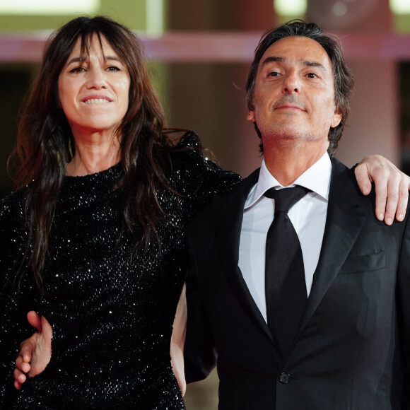 Charlotte Gainsbourg, Yvan Attal à la première de "Les Choses Humaines" au 78ème Festival International du Film de Venise (Mostra), le 9 septembre 2021.