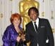 Elinor Burkett  et Roger Ross Williams, laurÃ©at pour le court-mÃ©trage documentaire Music by Prudence dans la ''press room'' des Oscars le 7 mars 2010