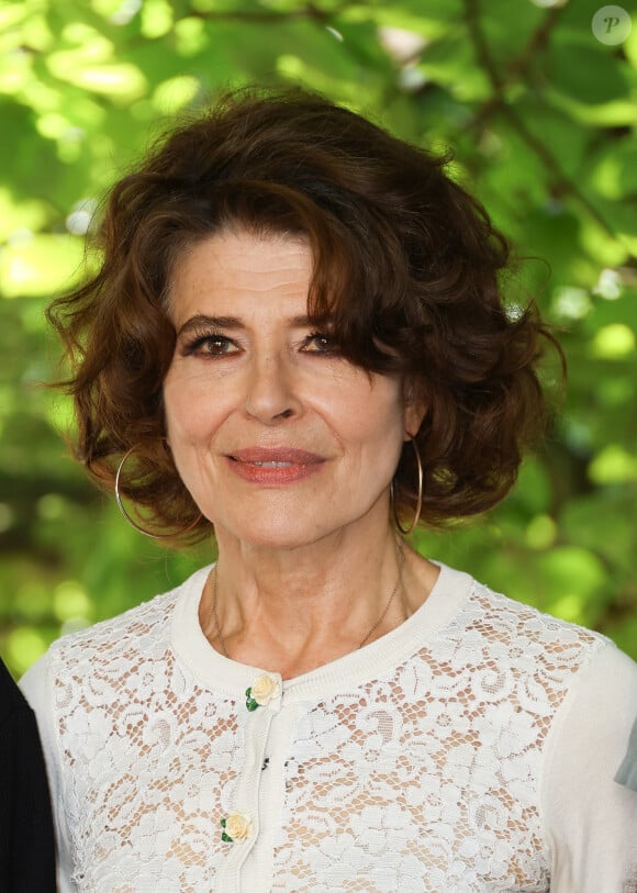 Fanny Ardant au photocall du film "Ma France à Moi" lors de la 16ème édition du festival du film francophone (FFA) de Angoulême, France, le 24 août 2023. © Coadic Guirec/Bestimage 