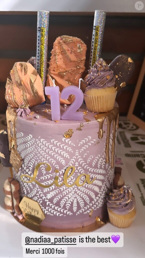Le couple a en tout cas offert un magnifique gâteau à leur fille.
Story Instagram de Melissa Theuriau.