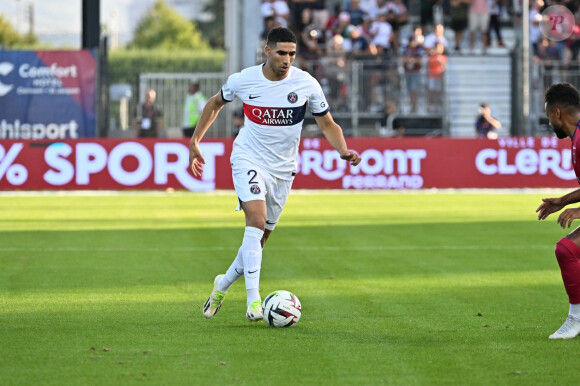 Achraf Hakimi (psg) lors du match de Ligue 1 Uber Eats "Clermont Foot - PSG (0-0)" au stade Gabriel-Montpied, le 30 septembre 2023. 