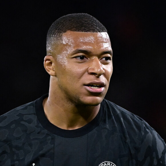 Kylian Mbappé a assisté à une soirée dédiée au MMA
Attitude - Deception de Kylian Mbappe ( 7 - PSG ) - - Match de Ligue des champions entre le PSG et le Borussia Dortmund (2-0) au Parc des Princes à Paris. 