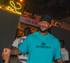 Il a décidé, depuis plusieurs années, de lutter contre les influenceurs.
Exclusif - Booba lors de la soirée " Come Chill with Booba " au bar Le Tube à Dubaï le 21 octobre 2021. © Nicolas Briquet / Bestimage 