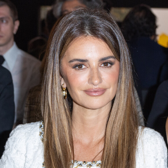 Penelope Cruz - Photocall du défilé de mode printemps-été 2024 "Chanel" au Grand Palais Ephémère lors de la fashion week de Paris. Le 3 octobre 2023 © Olivier Borde / Bestimage 