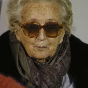 Bernadette Chirac - Le Variétés Club de France dispute un match caritatif présidé par Madame B. Chirac au profit de "+ de Vie" au stade Léo Lagrange de Poissy, le 11 Octobre 2017. © Marc Ausset-Lacroix/Bestimage