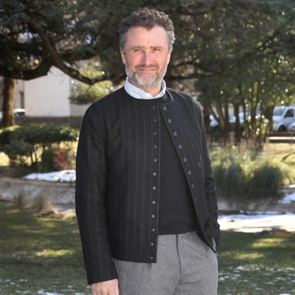 avec qui il est en couple depuis deux ans.
Alexandre Brasseur - Photocall du film "Meurtre à Pont-Aven" lors de la 25ème Edition du Festival TV de Luchon. Le 3 février 2023 © Patrick Bernard / Bestimage