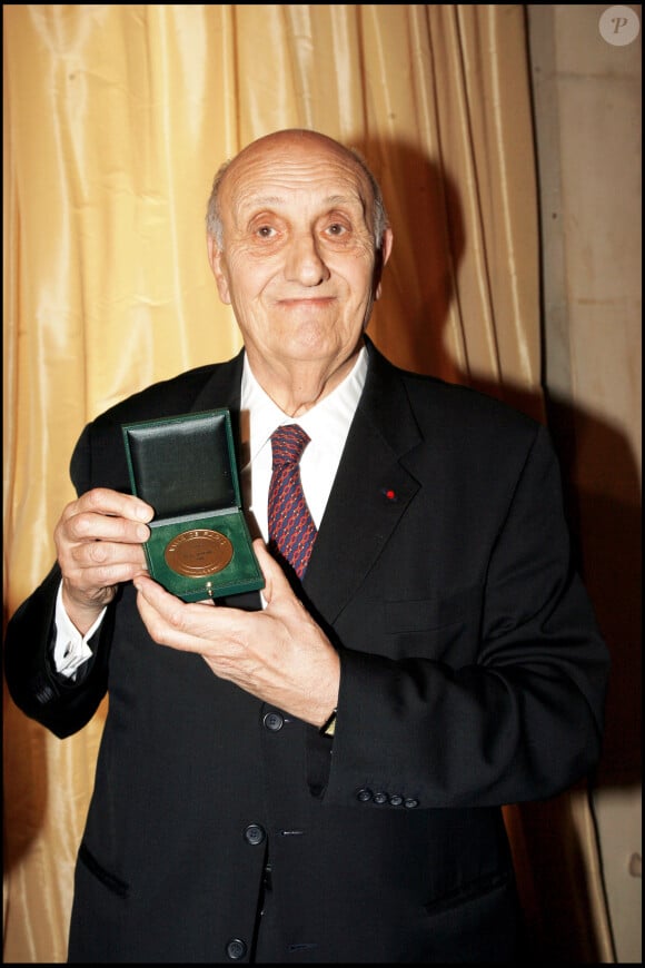 Pierre Tchernia - Remise de la grande médaille de vermeil de la Ville de Paris.