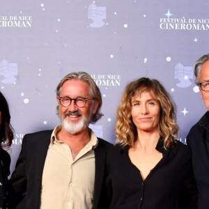 Nathalie Benoin, la co-fondatrice du Festival, Martin Provost et Cécile de France et Daniel Benoin, le co-fondateur du Festival - 5e édition du Festival CinéRoman au cinéma Pathé Gare du Sud à Nice, le 5 octobre 2023. © Bruno Bebert/Bestimage
