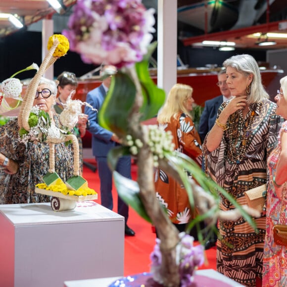 La Princesse Caroline de Hanovre et sa fille la princesse Alexandra de Hanovre assistent au 54ème Concours International de Bouquets au Tunnel Riva de Monaco. Cette année, le thème du concours est "La Fête du Cirque", un hommage au Prince Rainier III de Monaco en cette année de célébration du centenaire de sa naissance. Le 7 octobre 2023 à Monaco. © Olivier Huitel/Pool Monaco/Bestimage 