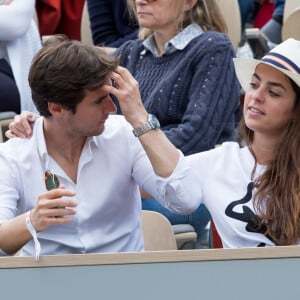 Anouchka Delon et son compagnon Julien Dereims - Célébrités dans les tribunes des internationaux de France de tennis de Roland Garros à Paris, France, le 8 juin 2019. © Jacovides / Moreau/Bestimage 