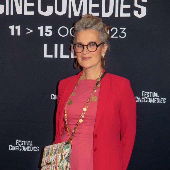 A l'image de Zazie ou Andie MacDowell, Armelle Lesniak a décidé d'assumer ses cheveux blancs
Exclusif - Armelle Lesniak - 6ème édition du Festival ciné comédie à Lille le 11 octobre 2023. Le rendez-vous est donné pour cinq jours de rire jusqu'au dimanche 15 octobre. Une sixième édition mettant à l'honneur le comédien Michel Serrault, mort en 2007. © Stéphane Vansteenkiste/Bestimage 