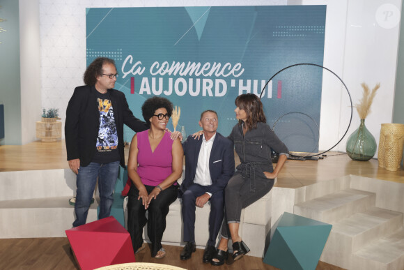 Exclusif - Laurent Karila, Amina Yamgnane, Marc Geiger, Faustine Bollaert - - La nouvelle saison de l'émission "ça commence aujourd'hui" sur France 2. Paris le 1er septembre 2023. © Jack Tribeca / Bestimage