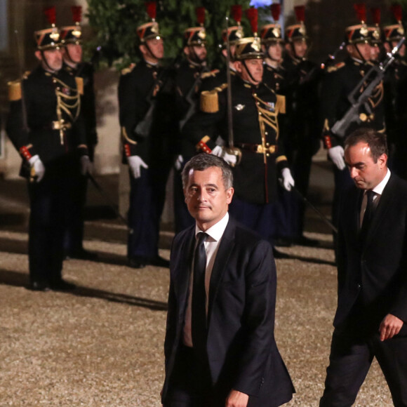 Gérald Darmanin faisait partie des invités.
Le président français, Emmannuel Macron accompagné de sa femme, Brigitte Macron reçoit Ukhnaagiin Khürelsükh, Président de la Mongolie et sa femme Bolortsetseg pour un dîner d'état, au Palais de l'Elysée, Paris, le 12 octobre 2023. © Stéphane Lemouton / Bestimage 