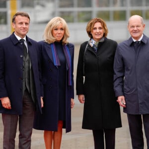 Brigitte Macron - Le président Emmanuel Macron a visité l'usine Airbus à Hambourg en compagnie du chancelier de l'Allemagne Olaf Scholz le 9 octobre 2023. © Imago / Panoramic / Bestimage 