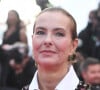Elle se frotte, à nouveau, à un sacré défi.
Carole Bouquet - Montée des marches pour la cérémonie de clôture du 75e Festival International du Film de Cannes. © Giancarlo Gorassini / Bestimage