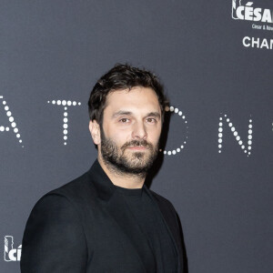 Pio Marmaï - Photocall de la soirée des révélations des Cesar 2023 au Trianon à Paris le 16 janvier 2023. © Olivier Borde/Bestimage 