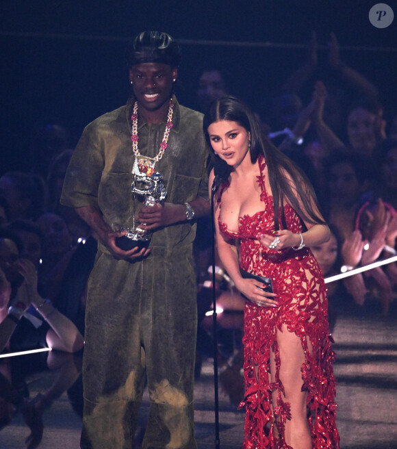 Selena Gomez et Rema - MTV Video Music Awards au Prudential Center de Newark. 2023.