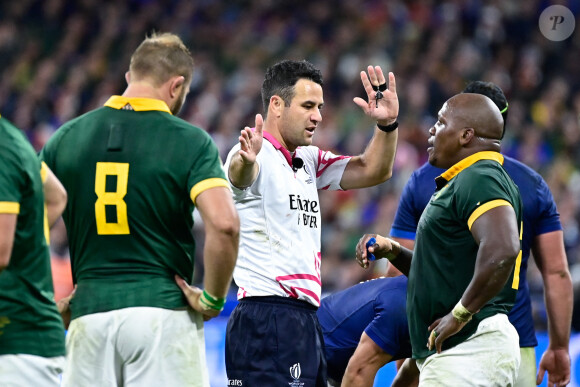 Sur les réseaux sociaux, le Néo-Zélandais a été victime de harcèlement
 
Ben O Keeffe ( arbitre ) - Coupe du Monde de Rugby France 2023 - Match de quart de finale "France-Afrique du Sud (28-29)" au Stade de France à Saint-Denis 15 octobre 2023.