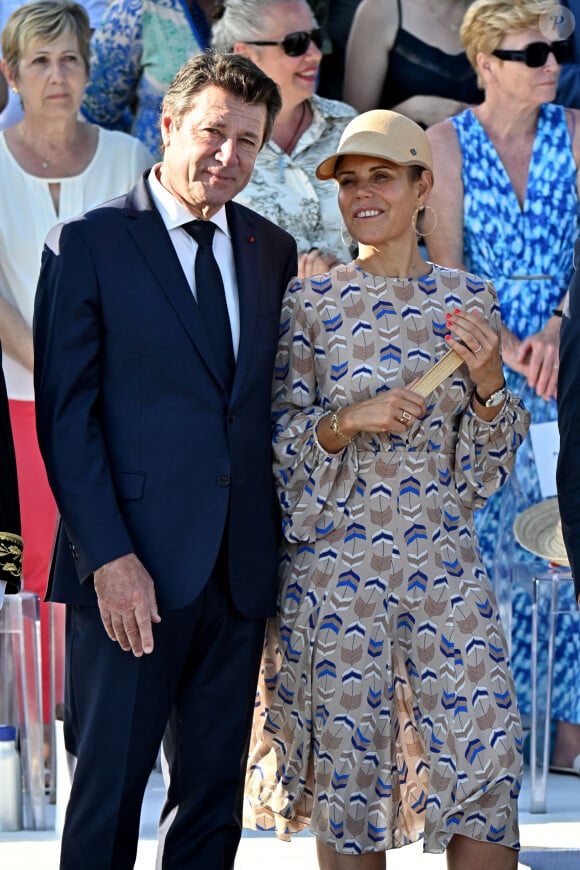 Christian Estrosi, le maire de Nice, et sa femme Laura Tenoudji Estrosi durant le défilé républicain du 14 juillet 2023 sur la Promenade des Anglais à Nice, France. © Bruno Bebert/Bestimage 