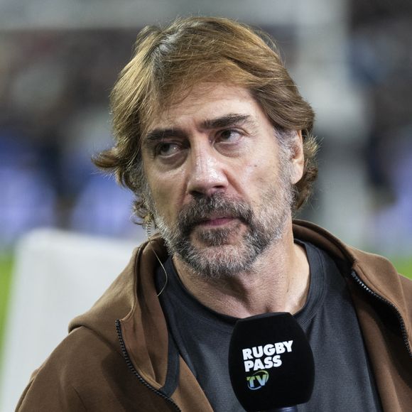 Javier Bardem est un visage emblématique du cinéma hollywoodien
Javier Bardem dans les tribunes lors de la demi-finale de la Coupe du Monde de Rugby opposant l'Argentine à la Nouvelle Zélande (6 - 44) au Stade de France à Saint-Denis, France. © Cyril Moreau/Bestimage 