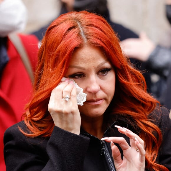 Cindy Sander a récemment annoncé la mort de sa mère
Cindy Sander - Sorties des obsèques de Thierry Mugler au temple protestant de l'Oratoire du Louvre à Paris. © Cyril Moreau / Bestimage 