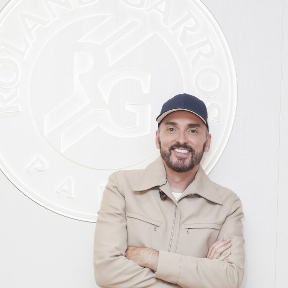 Exclusif - Christophe Willem - Backstage - Enregistrement de l'émission "Le plus grand karaoké de France : Les tubes de légendes" au stade Roland Garros à Paris, diffusée le 24 août à 21h10 sur M6 © Jack Tribeca / Bestimage