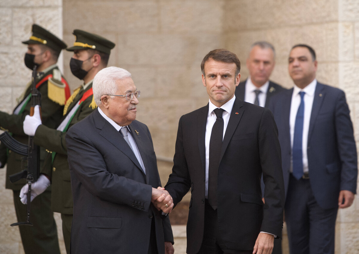 Photo : Le président de la République française Emmanuel Macron est ...