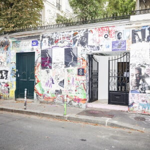La Maison Gainsbourg, musée dédié à l'artiste dans les murs de sa dernière maison, a ouvert ses portes cette année
Ouverture au public de la maison de Serge Gainsbourg, rue de Verneuil à Paris, France. © Jack Tribeca/Bestimage 