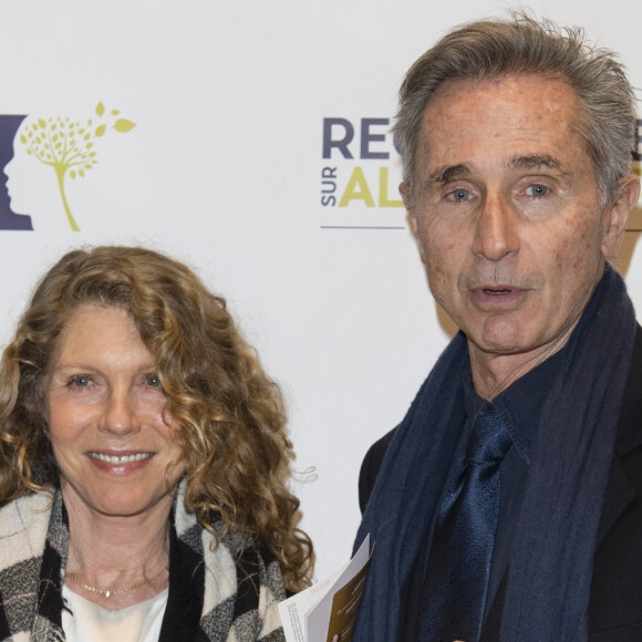 Thierry Lhermitte et sa femme Hélène - People au concert du 13ème Gala 2018 de l'Association pour la Recherche sur Alzheimer à la salle Pleyel à Paris le 12 février 2018. L'intégralité des bénéfices de cette soirée servira à financer la recherche sur la maladie d'Alzheimer. © Coadic Guirec-Pierre Perusseau/Bestimage