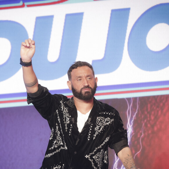 Exclusif - Cyril Hanouna - Enregistrement de l'émission "TPMP (Touche Pas à Mon Poste)", présentée par C.Hanouna et diffusée en direct sur C8 le 11 octobre 2023 © Jack Tribeca / Bestimage