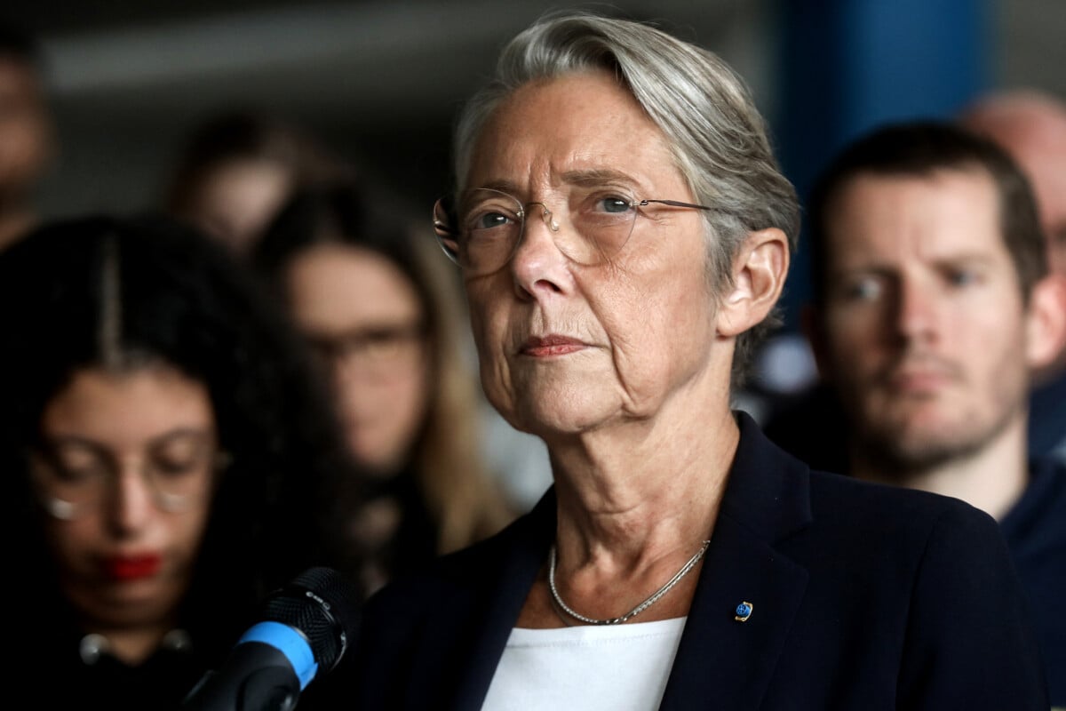 Photo La Première ministre, Elisabeth Borne et le ministre de l