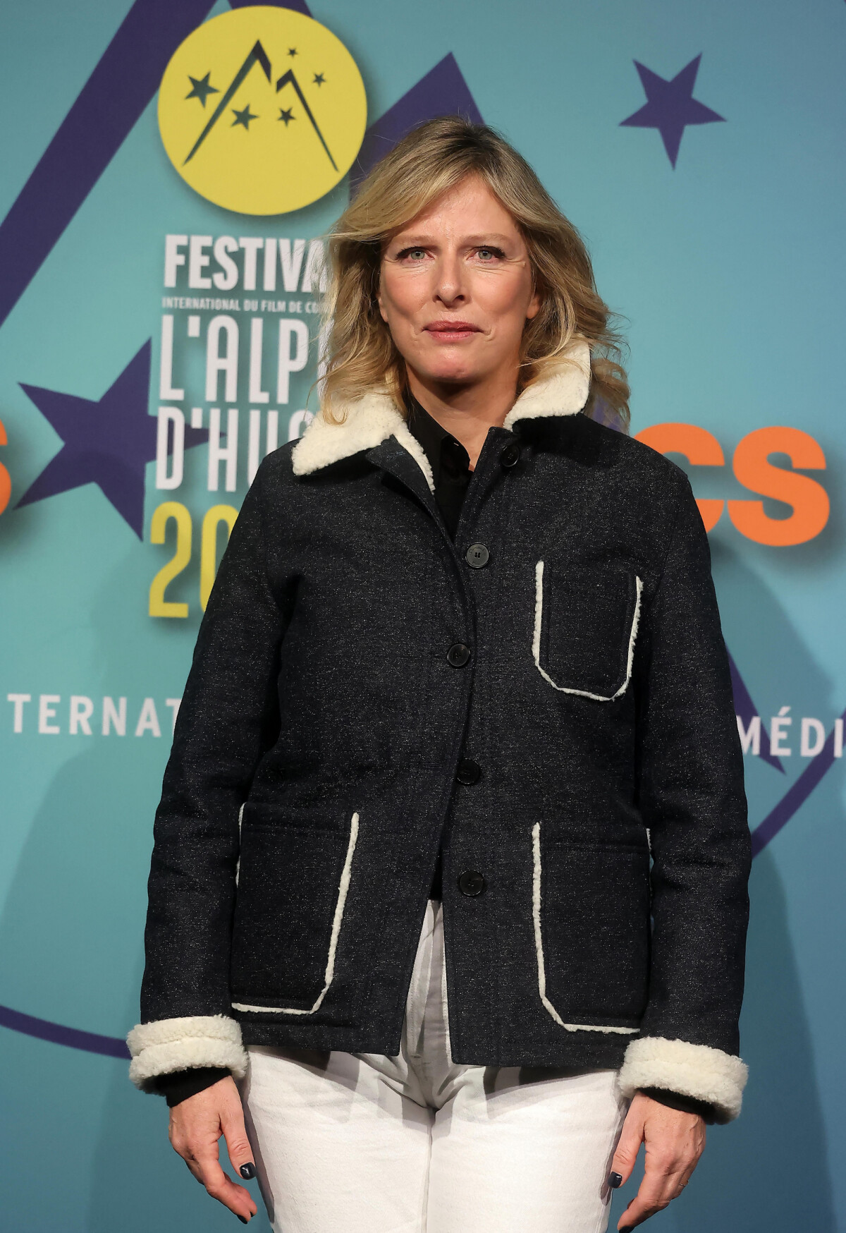 Photo Karin Viard A V cu Une Enfance Compliqu e Suite Au Divorce De photo-karin-viard-a-v-cu-une-enfance-compliqu-e-suite-au-divorce-de