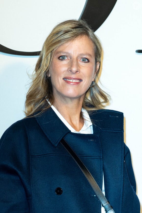 Karin Viard - Photocall du défilé de mode automne-hiver 2022/2023 "Christian Dior" lors de la fashion week de Paris. Le 1er mars 2022 © Olivier Borde / Bestimage 