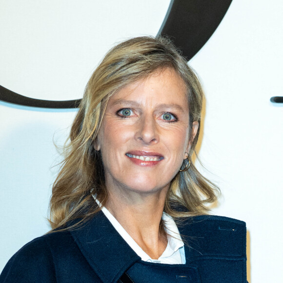 Karin Viard - Photocall du défilé de mode automne-hiver 2022/2023 "Christian Dior" lors de la fashion week de Paris. Le 1er mars 2022 © Olivier Borde / Bestimage 