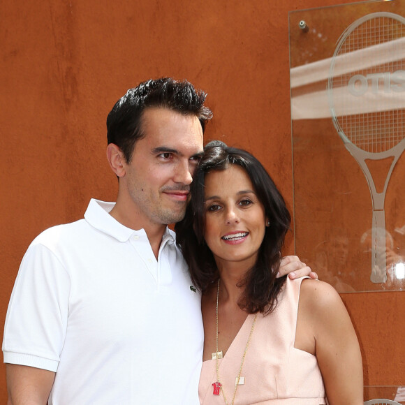 Maxime Chattam et Faustine Bollaert à Roland Garros en mai 2012.
