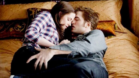 Twilight 3 : Découvrez le premier teaser du troisième volet avec Robert Pattinson et Kristen Stewart !