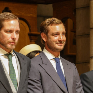 Pierre Casiraghi, Andrea Casiraghi, Louis Ducruet - La famille princière monégasque assiste à la messe d'action de grâce avec Te Deum lors de la la fête nationale de Monaco, en la cathédrale Notre-Dame Immaculée, le 19 novembre 2023. © Jean-Charles Vinaj / Poll Monaco / Bestimage 