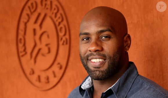 Une somme que le Français a refusée

Teddy Riner au village lors des Internationaux de France de Tennis de Roland Garros 2022 à Paris, France, le 5 juin 2022. © Dominique Jacovides/Bestimage