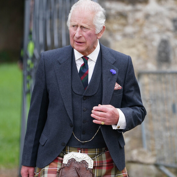 Archives : Roi Charles