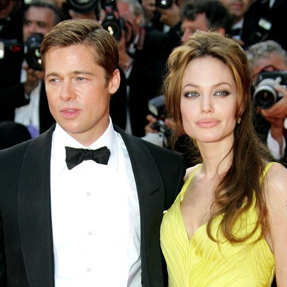Ils auront été ensemble pndant onze ans et ont six enfants ensemble.
Angelina Jolie et Brad Pitt à Cannes. © Guillaume Gaffiot/Bestimage
