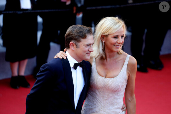 Laurence Ferrari et son mari Renaud Capuçon - Montée des marches du film " Benedetta " lors du 74e Festival de Cannes. Le 9 juillet 2021. © Borde-Jacovides-Moreau / Bestimage