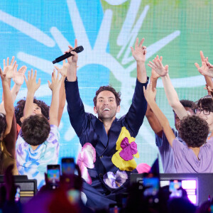 Dans ces titres inédits, le chanteur se livre comme rarement.
Exclusif - Mika - Enregistrement de l'émission "Tous avec les bleus, le concert événement", le 12 octobre 2023. © Cyril Moreau-Veeren / Bestimage