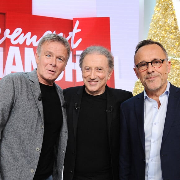 Exclusif - Franck Dubosc, Michel Drucker et Emmanuel Chaunu - Enregistrement de l'émission Vivement dimanche au studio Gabriel à Paris, le 11 novembre 2023, présentée par M.Drucker et diffusée le 3 décembre 2023 sur France 3. © Guillaume Gaffiot / Bestimage  No web pour la Belgique et la Suisse 