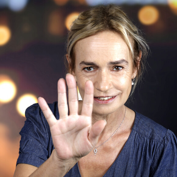 Portrait de Sandrine Bonnaire lors de l'enregistrement de l'émission "Chez Jordan de Luxe" à Paris. Le 2 octobre 2023 © Cédric Perrin / Bestimage