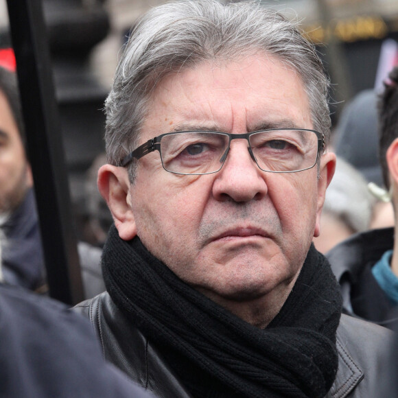 Rassemblement en hommage aux trois personnes de la communaute kurdes tues lors d' une fusillade a Paris Place de la Republique en presence de Jean-Luc Melenchon