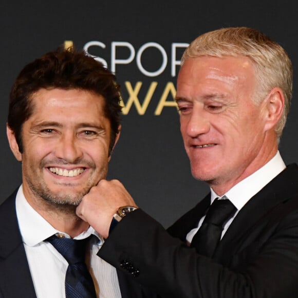 Didier Deschamps moqué par Bixente Lizarazu
 
Bixente Lizarazu et Didier Deschamps, sélectionneur et ancien joueur de l'équipe de France de football, durant la soirée des Sportel Awards 2018 au Grimaldi Forum à Monaco. © Bruno Bebert/Bestimage