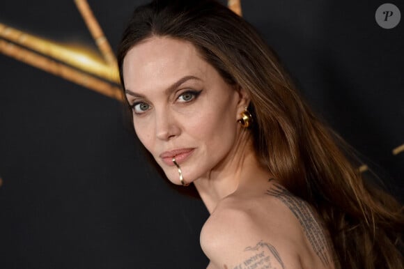 Angelina Jolie à la première du film "Eternals" au studio Marvel à Los Angeles, le 18 octobre 2021.