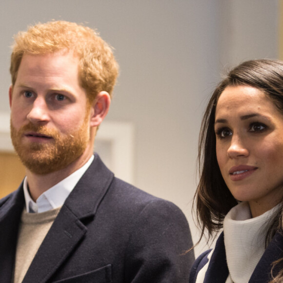 Le prince Harry et sa fiancée Meghan Markle assistent à une séance de formation des apprentis coaches au Nechells Wellbeing Centre à Birmingham le 8 mars 2018.