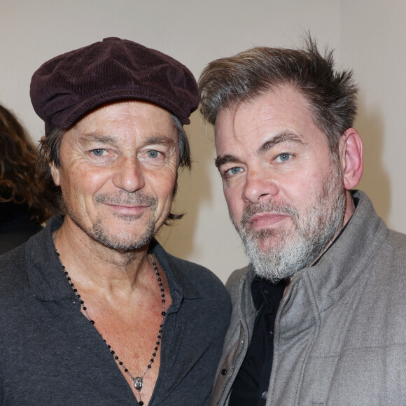 Exclusive - Daniel Bravo et Clovis Cornillac lors du lancement du nouveau produit cosmétique de Chateau Berger (co-fondée par Lilou Fogli) à Paris le 6 décembre 2023.